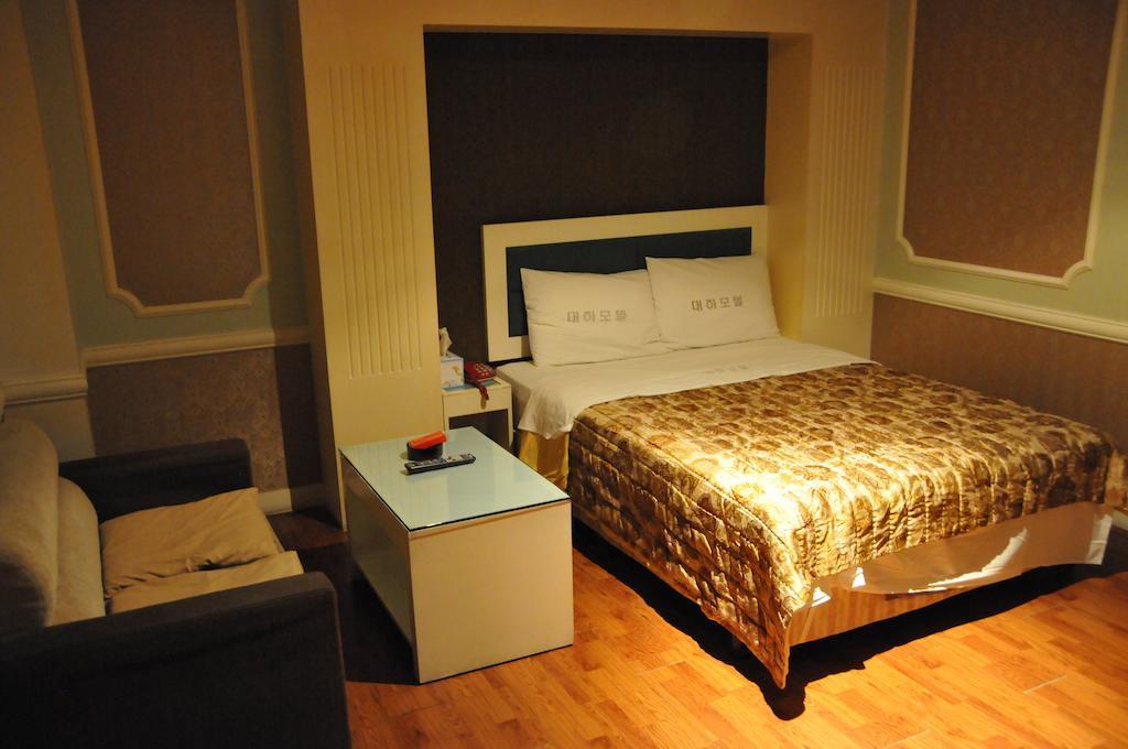 Motel Daeha Сеул Номер фото